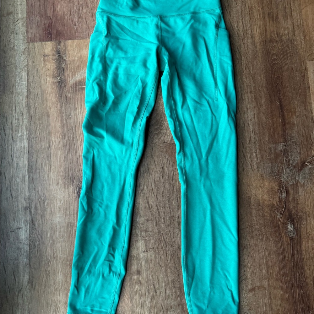Lululemon Athletica Wunder Train HR Leggings with Pockets